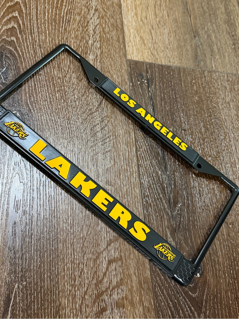 NWT Los Angeles Lakers Black & Yellow License Plate Frame - Official Team Design